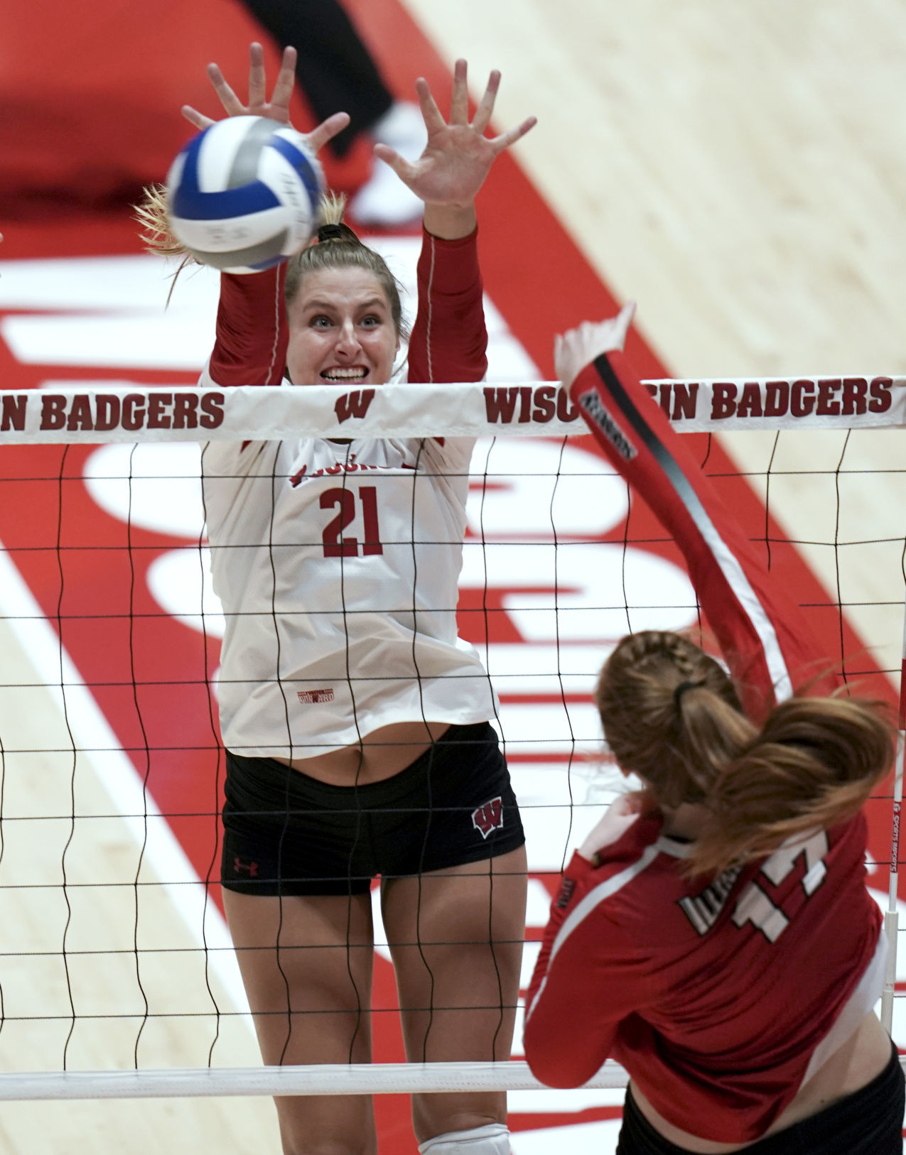 Badgers 3, Illinois State 0